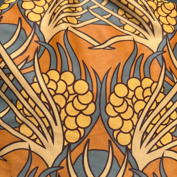 Albion Orange and Yellow Fitted Crop Tank Top - Picture 2 of 3